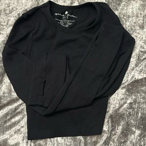 NWOT Spiritual Gangster Serene Twist Crop Top in BLACK XS/S